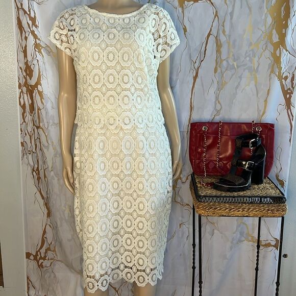 Taylor brand white crochet cap leaf mid length dress - Picture 2 of 9